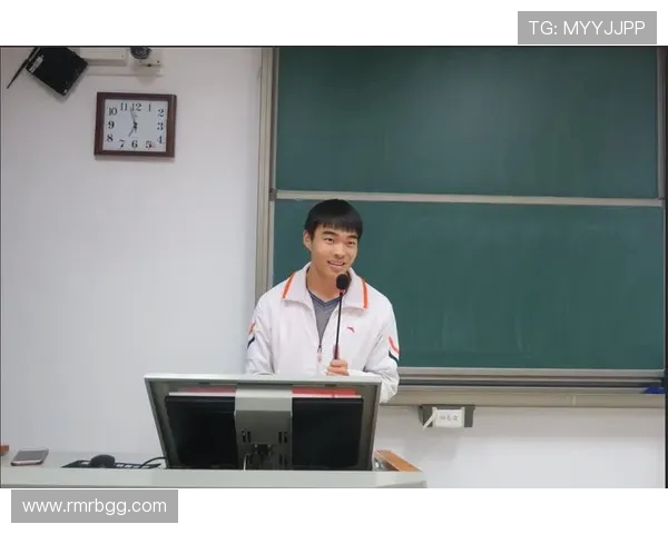 冠军杯特别报道：JDG战队的辉煌征程与荣耀时刻回顾