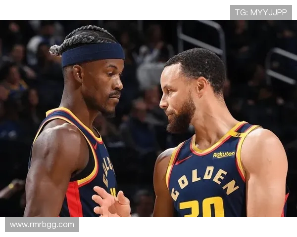 2009年NBA季后赛火箭与魔术激战回顾精彩瞬间与经典对决分析