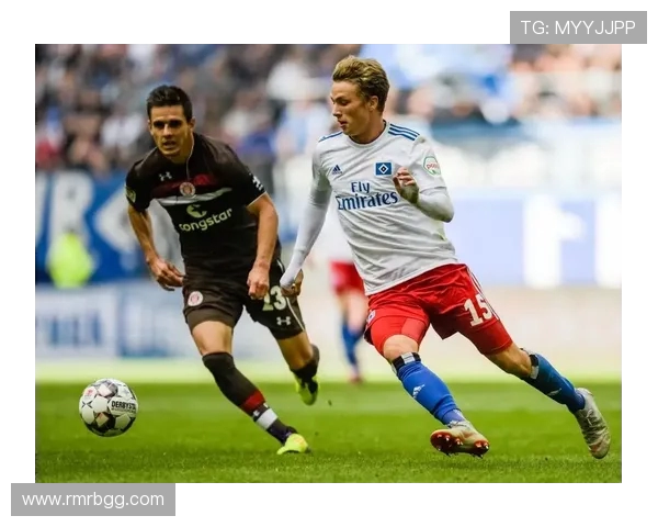 帕德博恩与汉堡激战正酣谁能在德乙赛场上笑到最后