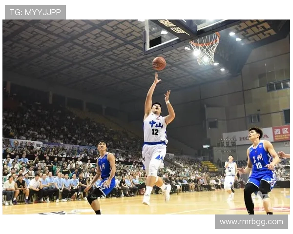 广东队与稠州的巅峰对决谁将赢得这场激烈的篮球盛宴