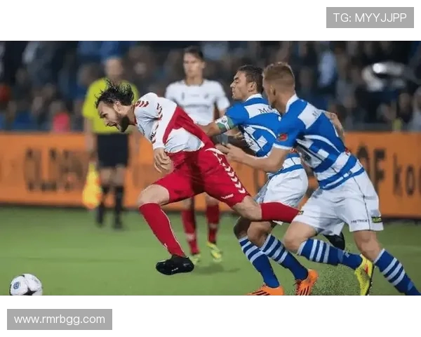 海伦芬主场迎战多德勒支期待精彩对决与激烈竞争 海伦芬主场迎战多德勒支期待精彩对决与激烈竞争