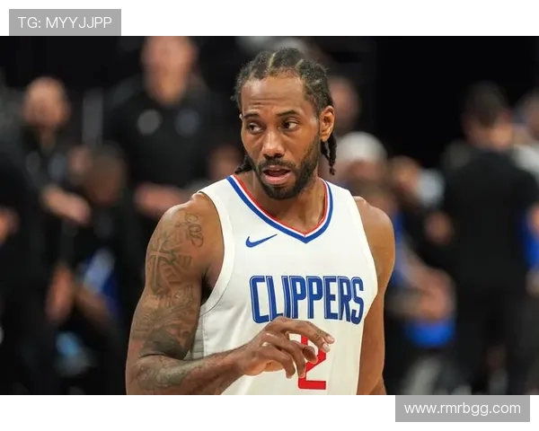 火箭队与快船队激战正酣360体育直播精彩瞬间回顾与分析