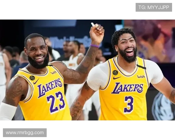 篮网与湖人激战正酣精彩瞬间回顾与分析图解