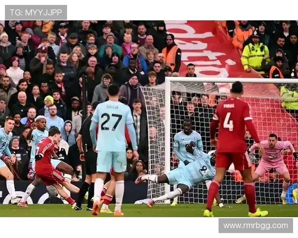 英超历史交锋曼联与曼城的战绩分析与精彩瞬间回顾 英超历史交锋曼联与曼城的战绩分析与精彩瞬间回顾