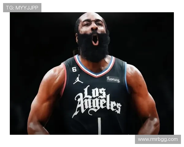 詹姆斯哈登的篮球传奇之路从火箭到76人再到未来的无限可能