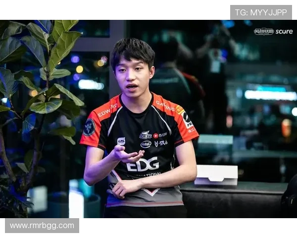 和平精英热议EDG灵活性引发的战术争论与未来发展展望