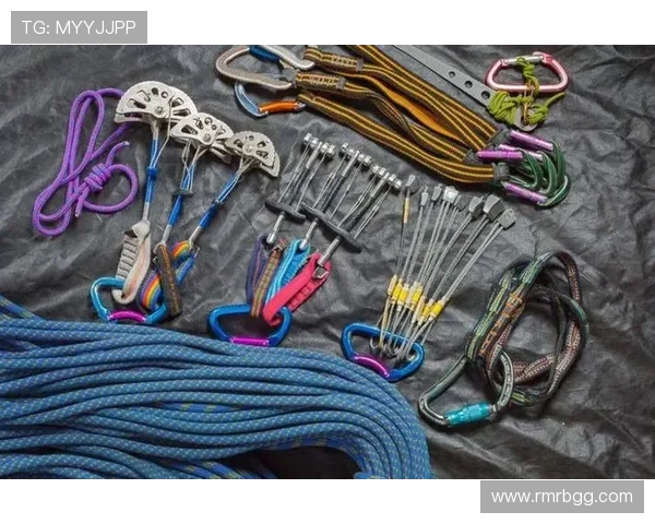 攀岩装备选购指南:如何选择适合的护膝提升攀岩体验 攀岩装备选购指南:如何选择适合的护膝提升攀岩体验