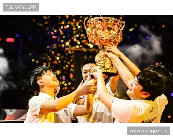 V5战队在冠军杯积分榜中以66分稳居第一争夺总冠军的希望依然强烈