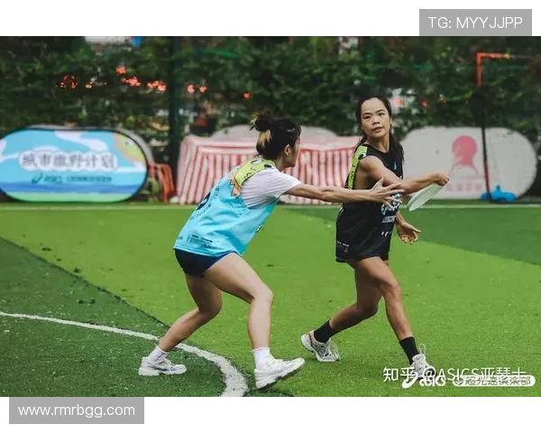 周静独家分享飞盘运动技巧与心得体会助你提升投掷与接盘水平